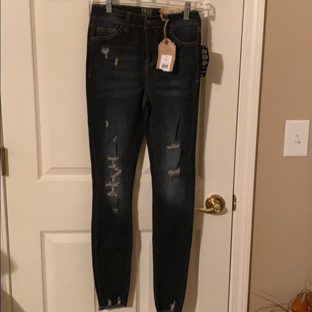 NWT! Women’s TRUE CRAFT high rise skinny jeans